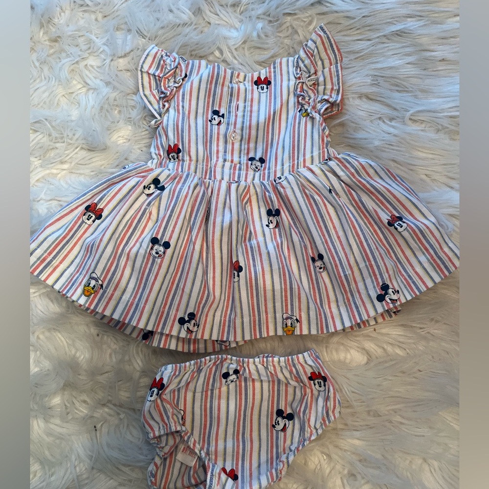 Disney outfit